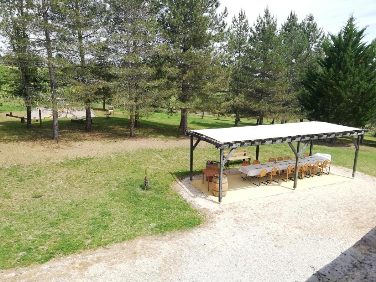 קונדום Les Chalets De Grazimis מראה חיצוני תמונה