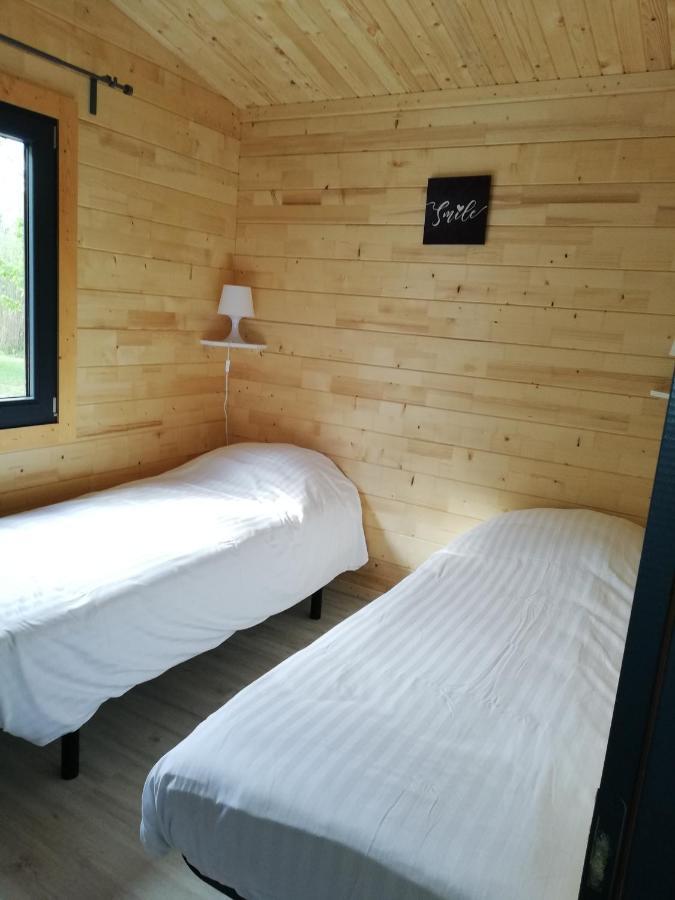 קונדום Les Chalets De Grazimis מראה חיצוני תמונה